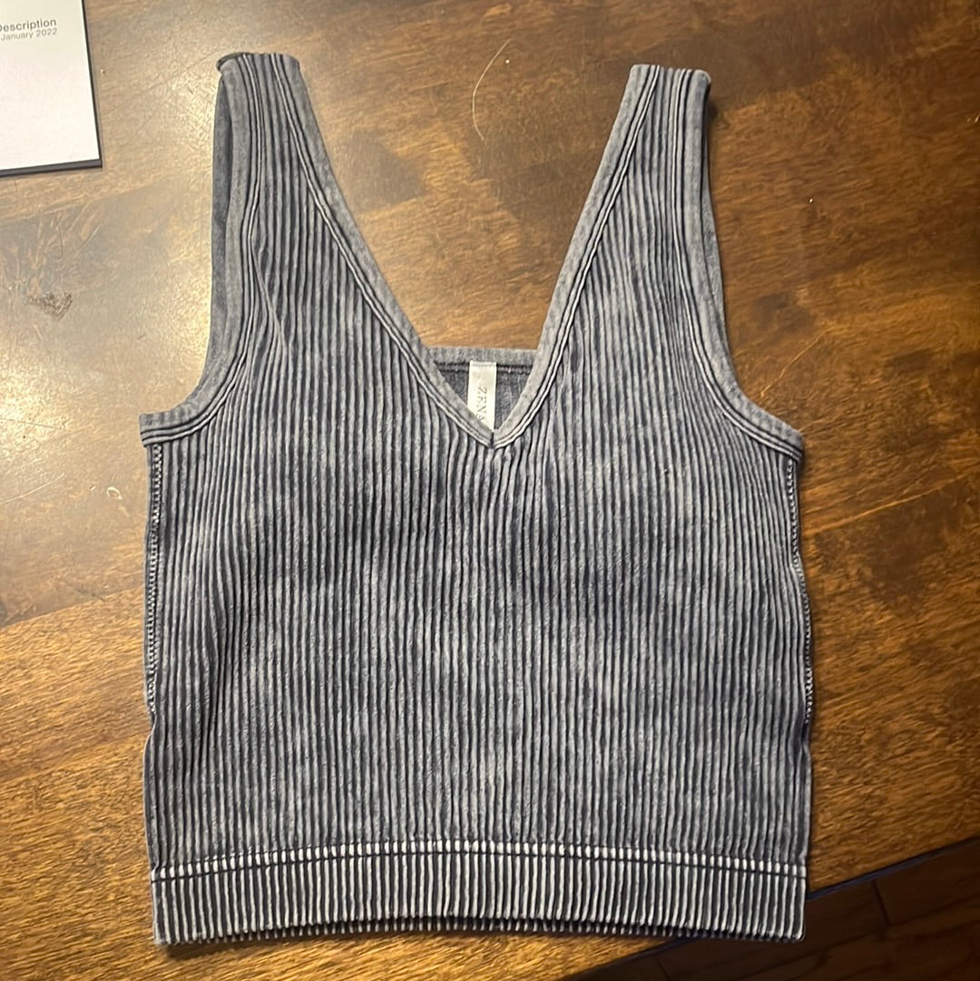 Ribbed tank bra